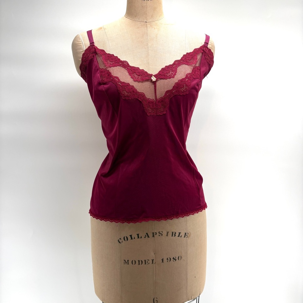 Burgundy Lace Sweetheart Camisole |‎ Valentine Lingerie Style Top